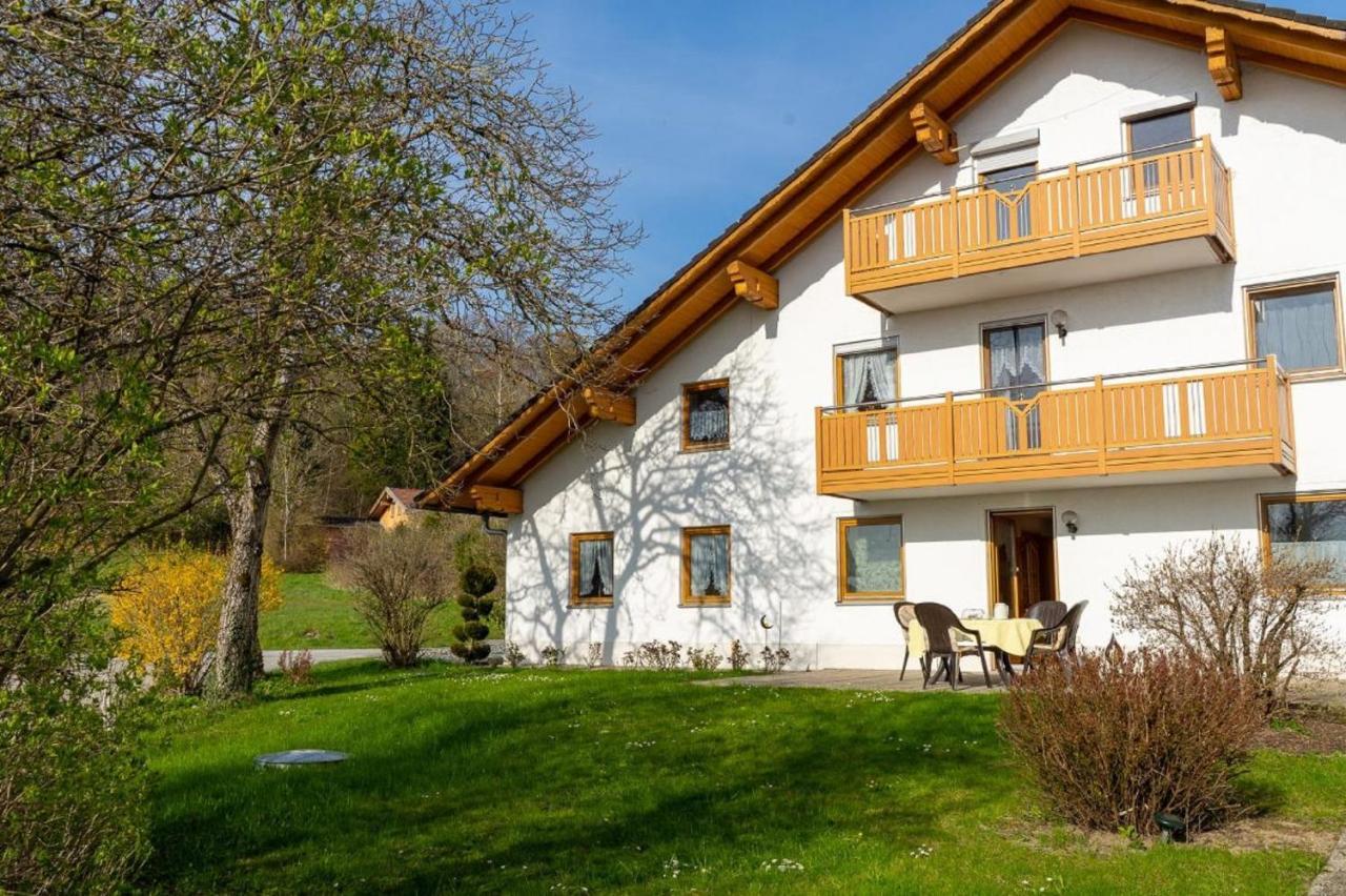 Ferienwohnungen Bauer - Auszeit mit Ausblick Zenting Exterior foto